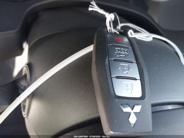 2022 MITSUBISHI OUTLANDER JA4J3UA8XNZ090813 Photo 10