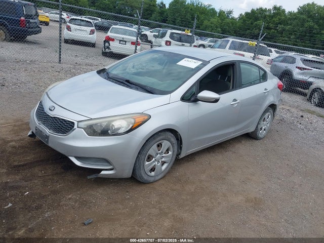 KIA dohc mpi nu 2015 KNAFK4A69F5343610 Image 2