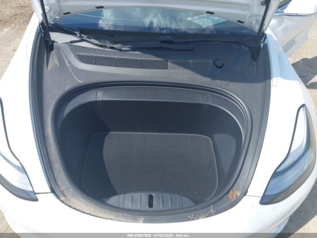 2018 TESLA MODEL 3 5YJ3E1EB1JF128376 Photo 9