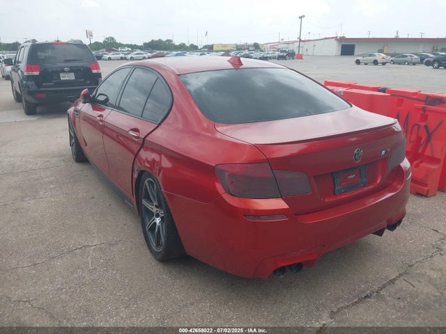 BMW 2015 2015 WBSFV9C54FD594268 Image 3
