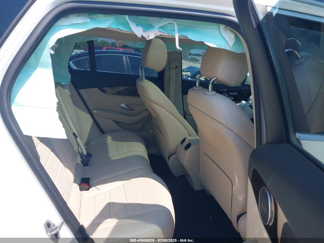 W1N0G8DB4NV348117 Mercedes-Benz m274