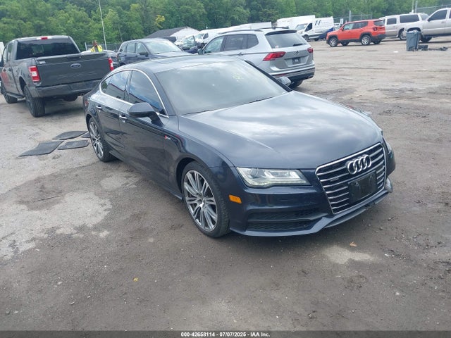 2013 AUDI A7 WAU2GAFC1DN136526 Photo 0