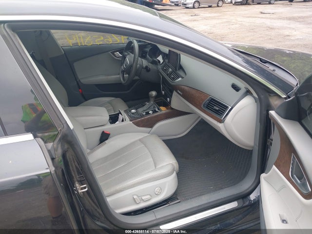 2013 AUDI A7 WAU2GAFC1DN136526 Photo 4