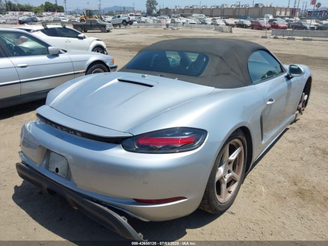 2017 PORSCHE 718 BOXSTER WP0CA2A80HS220216 Photo 3