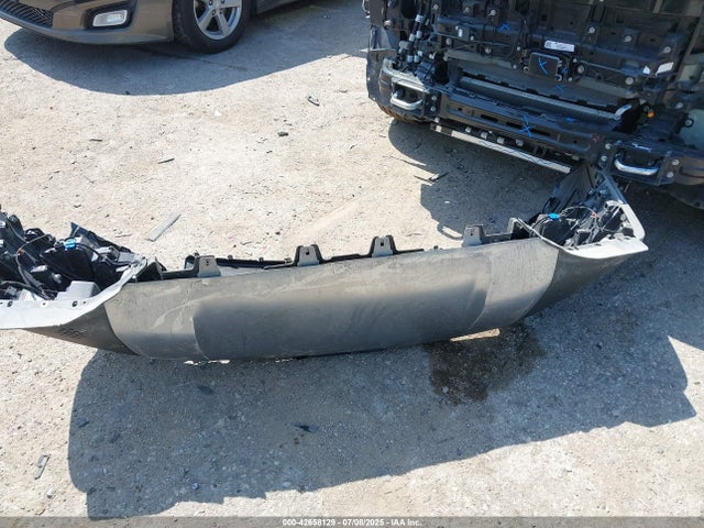 Rivian R1s 2023 7PDSGABA6PN024440 Image 12