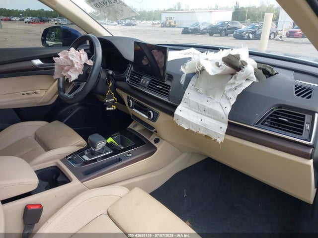 2023 AUDI Q5 WA1EAAFYXP2110178 Photo 4