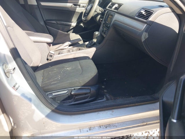 1VWAT7A30GC022440 Volkswagen 1.8t
