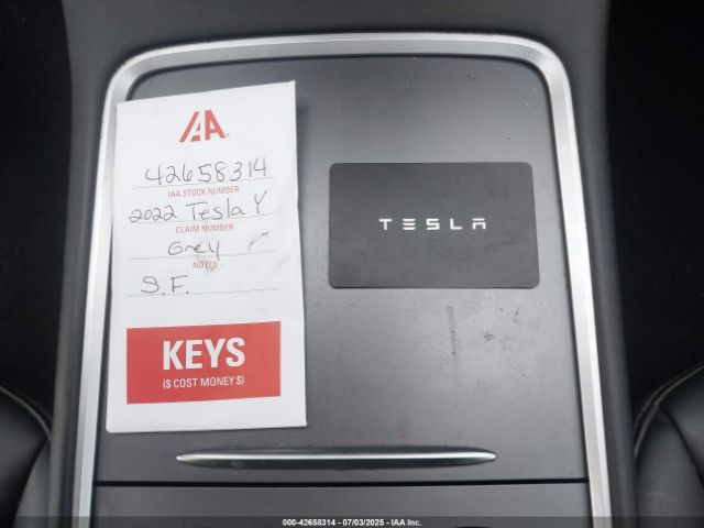 2022 TESLA MODEL Y 7SAYGDEE1NF480815 Photo 10