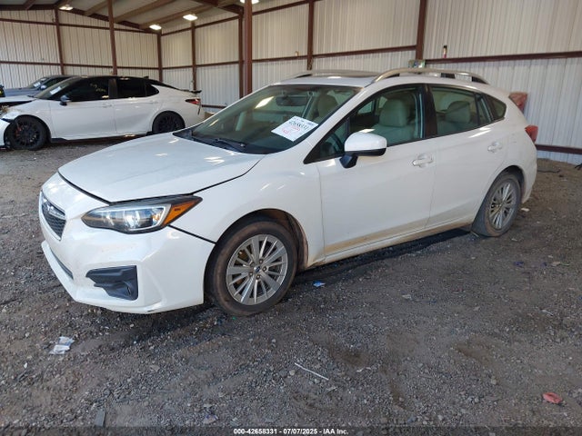 Subaru na 2017 4S3GTAD62H3744042 Image 2