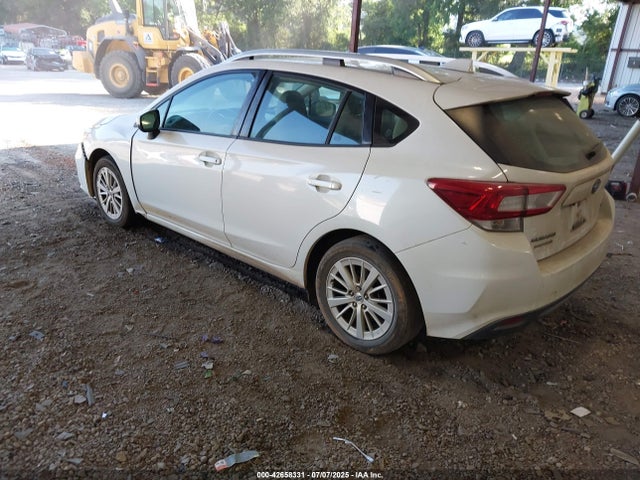 Subaru na 2017 4S3GTAD62H3744042 Image 3