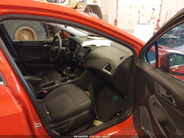 2018 CHEVROLET CRUZE 3G1BE6SM0JS637227 Photo 4