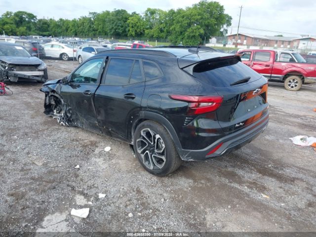 2025 CHEVROLET TRAX KL77LJEP8SC044926 Photo 2