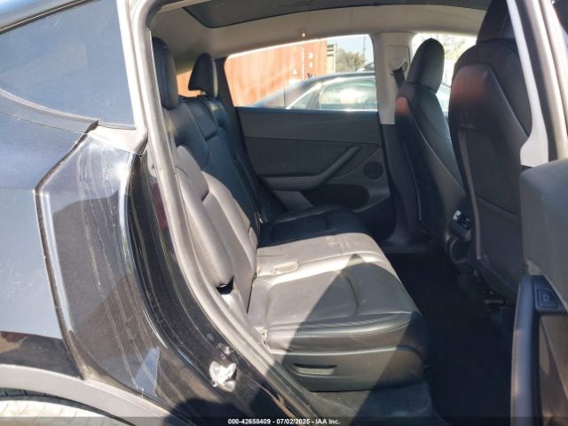 2023 TESLA MODEL Y 7SAYGAEE8PF637435 Photo 7