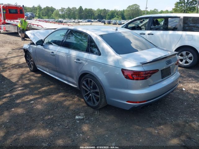 2018 AUDI S4 WAUB4AF43JA037369 Photo 2