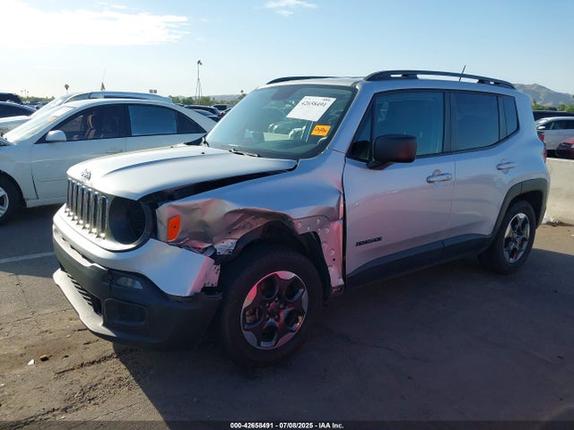 Jeep Renegade 2016 ZACCJAAT9GPD73485 Image 2