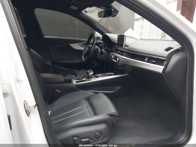 2017 AUDI A4 WAUENAF4XHN055655 Photo 4