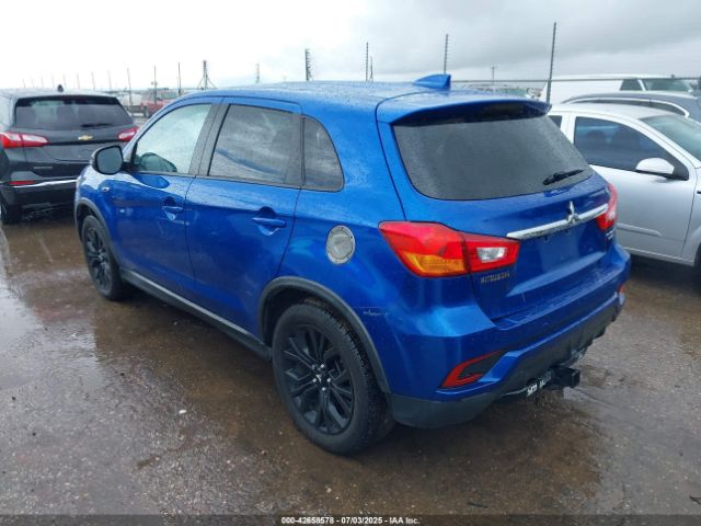 2018 MITSUBISHI OUTLANDER SPORT JA4AR3AU1JZ028958 Photo 2
