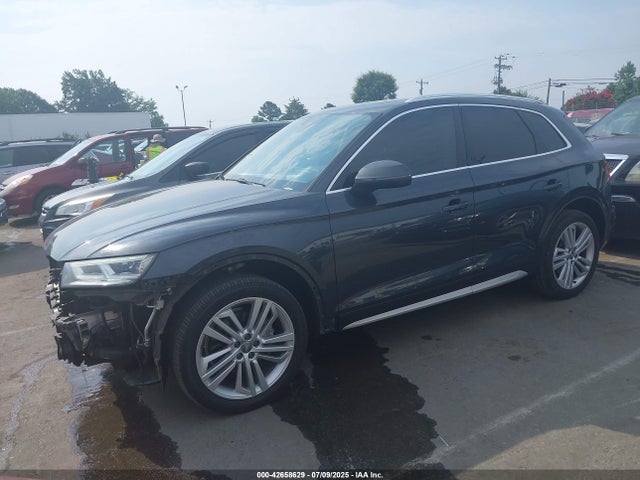 2019 AUDI Q5 WA1CNAFY7K2072574 Photo 1