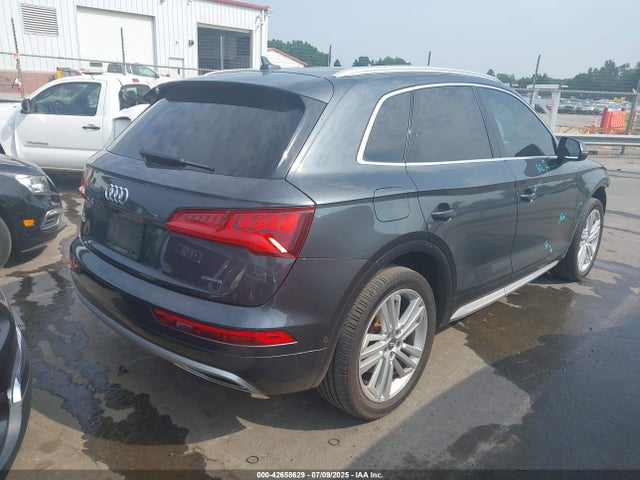 2019 AUDI Q5 WA1CNAFY7K2072574 Photo 3