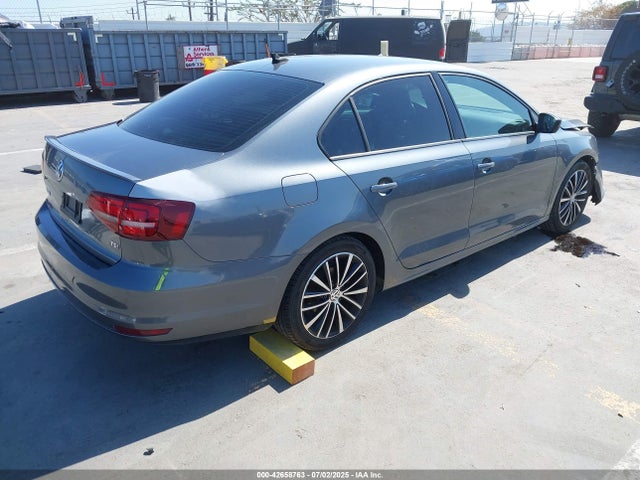 3VWD17AJ9GM386534 Volkswagen 1.8t