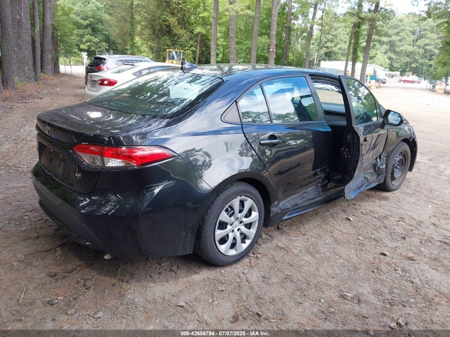 Продажа на аукционе авто 2021 Toyota Corolla Le, vin: 5YFEPMAE1MP209827, номер лота: 42658794