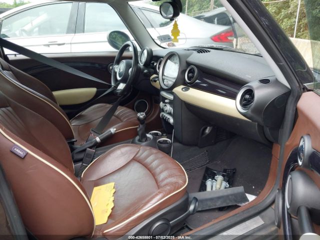 2008 MINI COOPER CLUBMAN WMWML33518TP97187 Photo 4