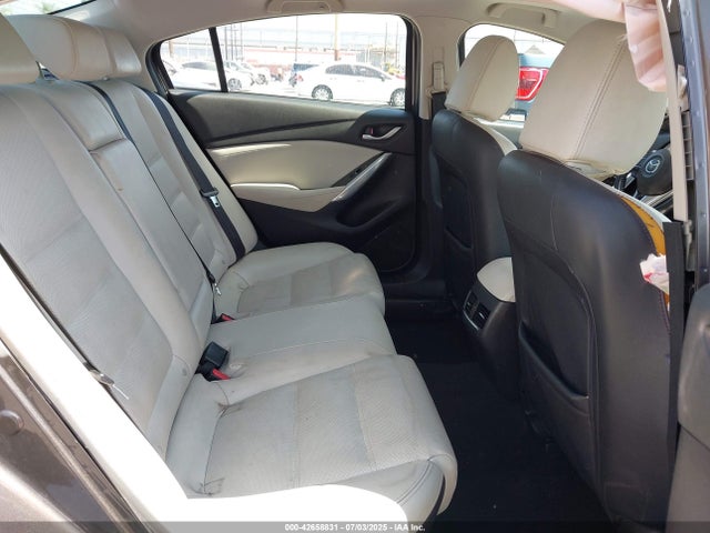 JM1GJ1W53G1417394 Mazda py