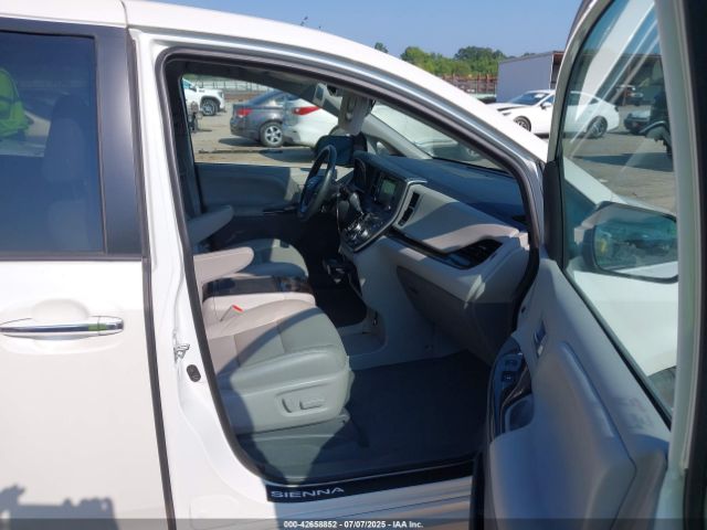 2020 TOYOTA SIENNA 5TDYZ3DC5LS048304 Photo 4