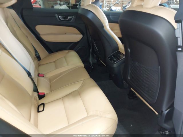 2023 VOLVO XC60 YV4062RA1P1273892 Photo 7