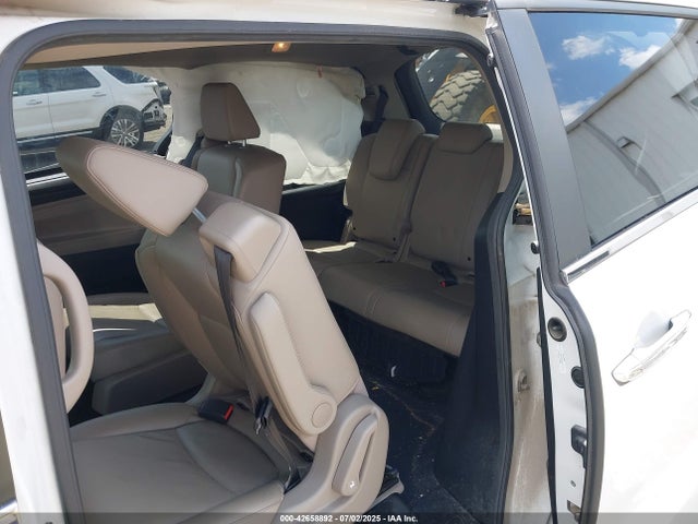 Honda j35y7 2022 5FNRL6H78NB036255 Image 8