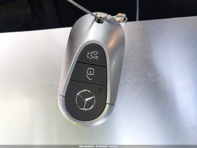 W1KAF4GB0PR117168 Mercedes-Benz m254