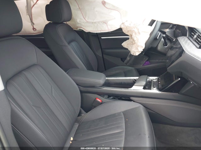 2022 AUDI E-TRON WA1AAAGE0NB047673 Photo 4