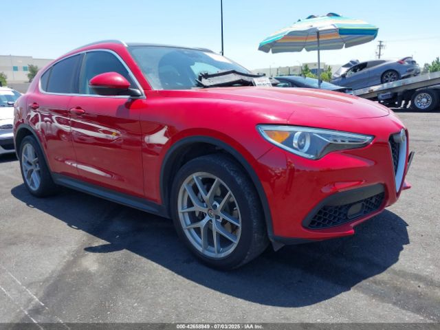 Alfa Romeo 2018 2018 ZASFAKAN3J7B97503 main image