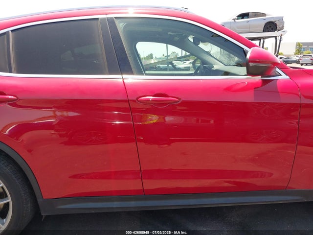 Alfa Romeo 2018 2018 ZASFAKAN3J7B97503 Image 13