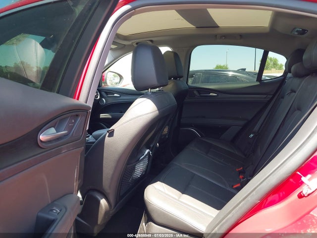 Alfa Romeo 2018 2018 ZASFAKAN3J7B97503 Image 8