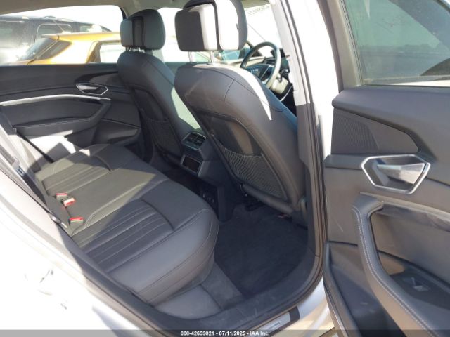 2021 AUDI E-TRON SPORTBACK WA12AAGEXMB025005 Photo 7