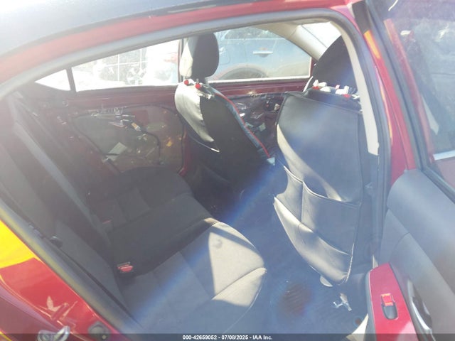 3N1AB8CV0NY304143 Nissan Sentra