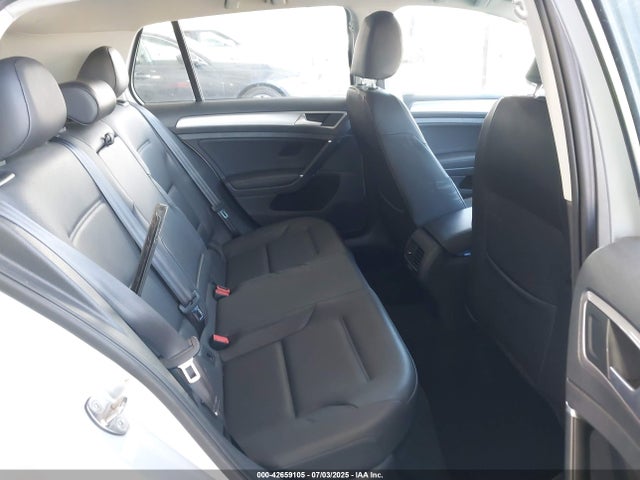 WVWPP7AU7FW910707 Volkswagen 2015