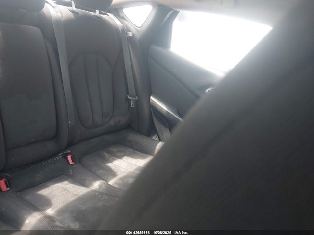 Chrysler 2016 2016 1C3CCCAB0GN132716 Image 8