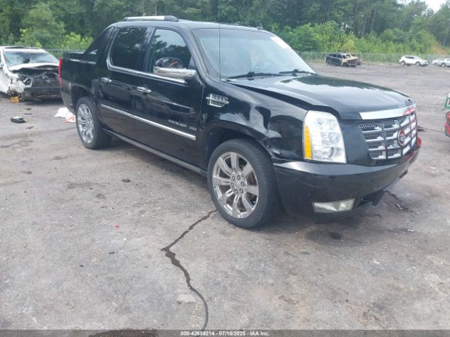 2011 CADILLAC ESCALADE EXT 3GYT4NEF5BG230184