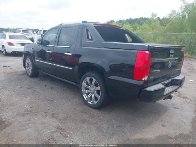 2011 CADILLAC ESCALADE EXT 3GYT4NEF5BG230184 Photo 2