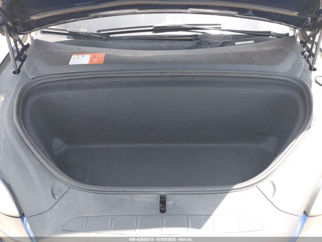 2018 TESLA MODEL X 5YJXCAE21JF127039 Photo 9