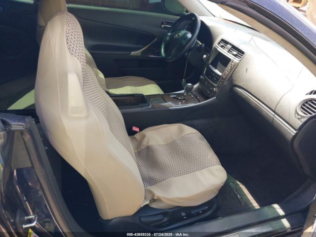 2011 LEXUS IS 250C JTHFF2C28B2516890 Photo 4