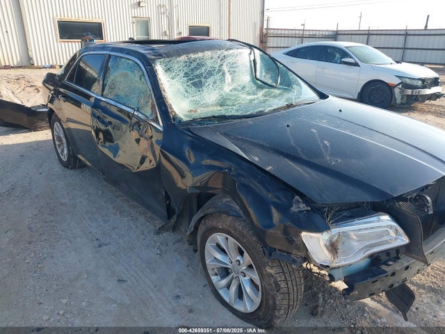 2C3CCAAG4FH894034 Chrysler 300