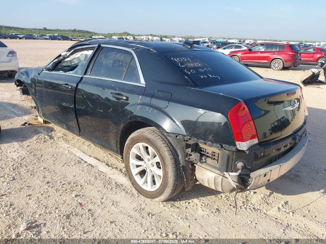 2C3CCAAG4FH894034 Chrysler 300