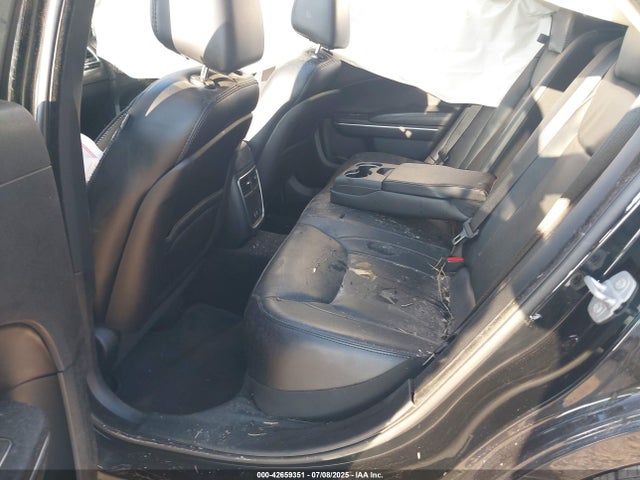 2C3CCAAG4FH894034 Chrysler 300