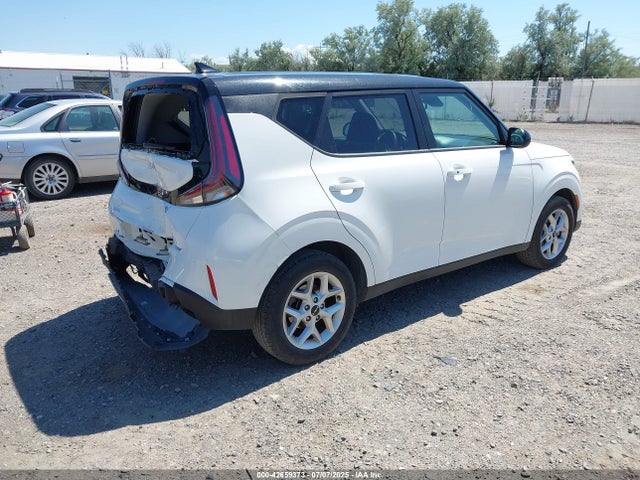 KNDJ23AU1P7200310 KIA mpi nu