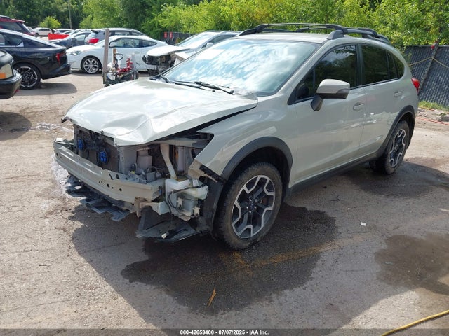 Subaru naturally aspirated 2016 JF2GPAKCXG8200632 Image 2