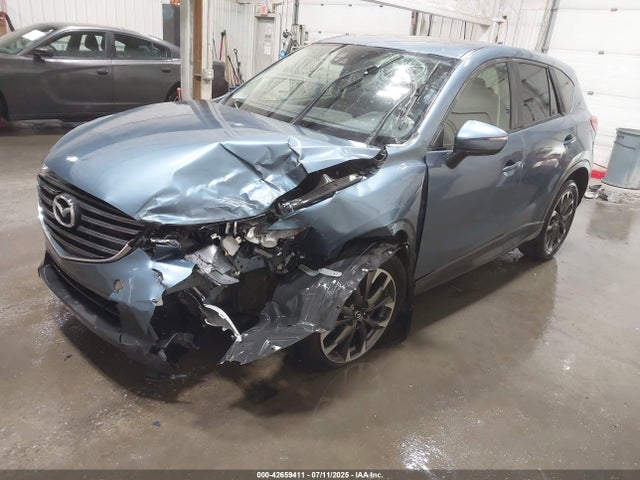 JM3KE4DY8G0895112 Mazda py
