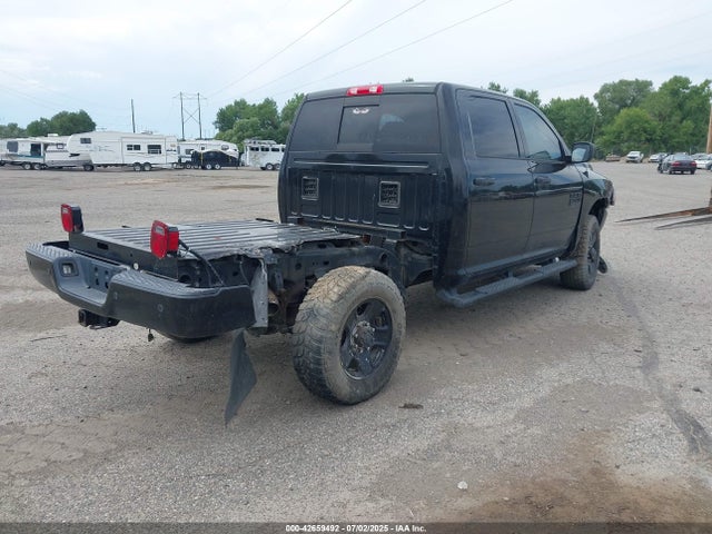 RAM 2500 2015 3C6UR5DL9FG695972 Image 4